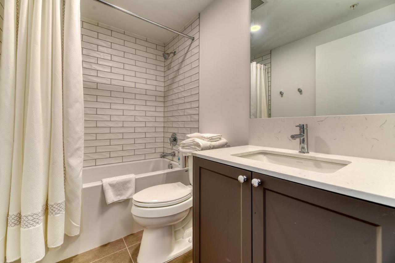 Kensington Suite 2Bed & 1Bath คาลการี ภายนอก รูปภาพ